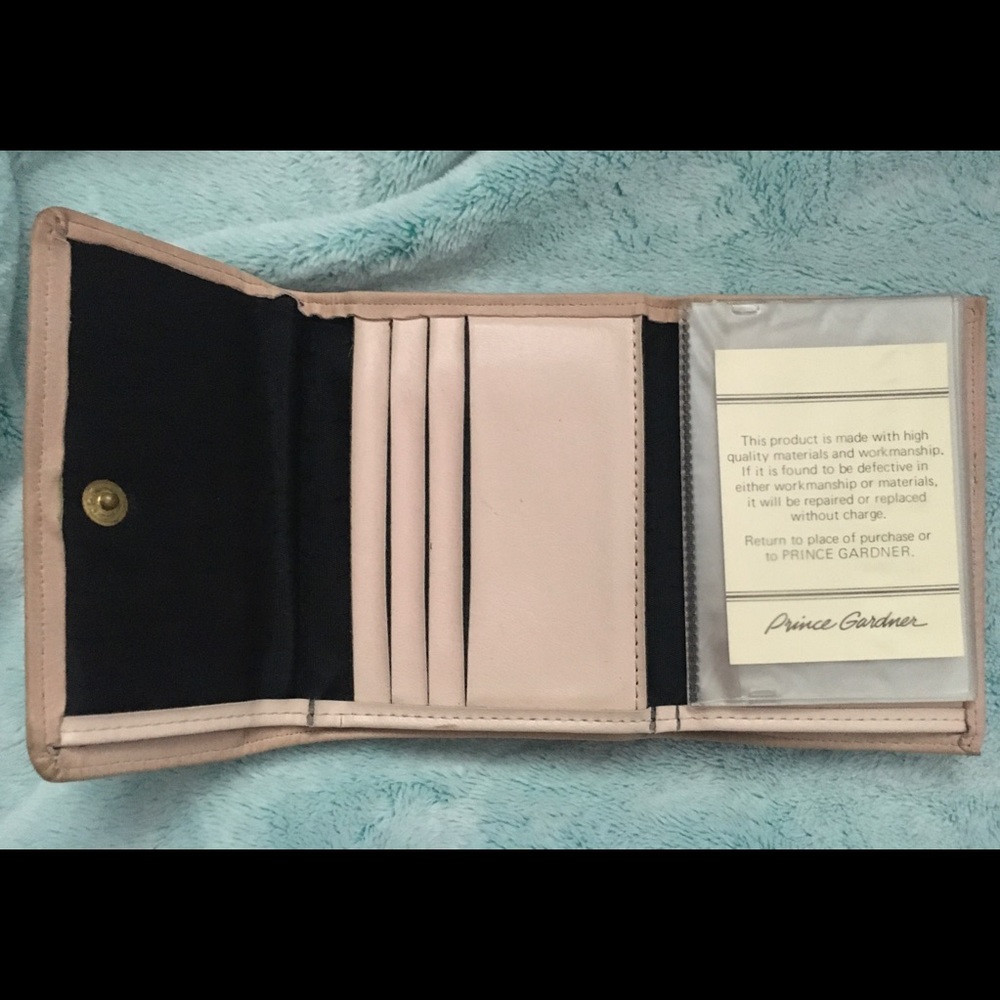 Pink Leather Wallet - Picture 4 of 5